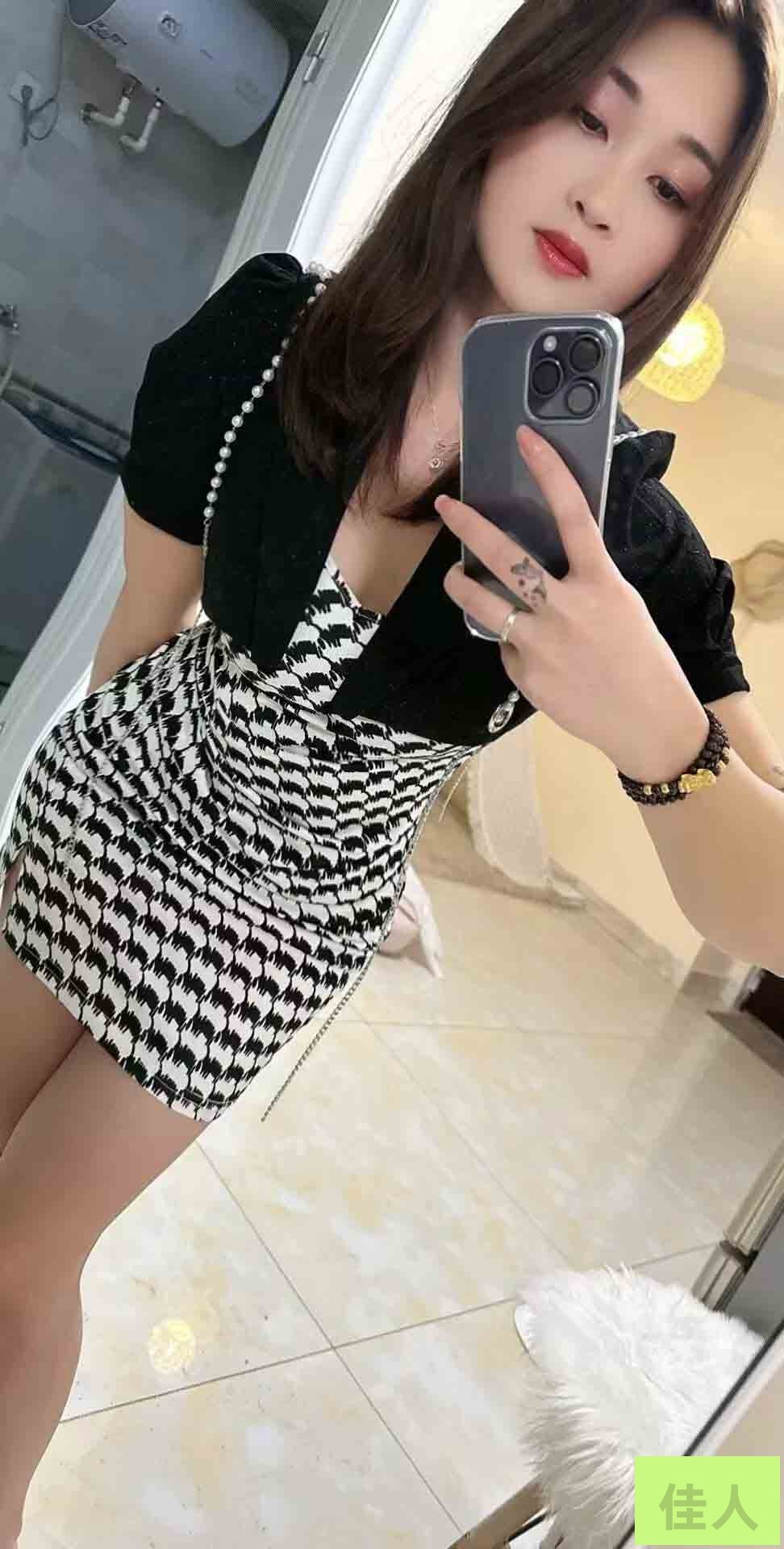 080003c17nhfidm05731r0.jpg