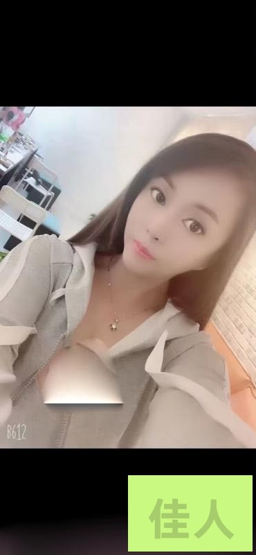 074003zqfxcsza334xq0df.jpg