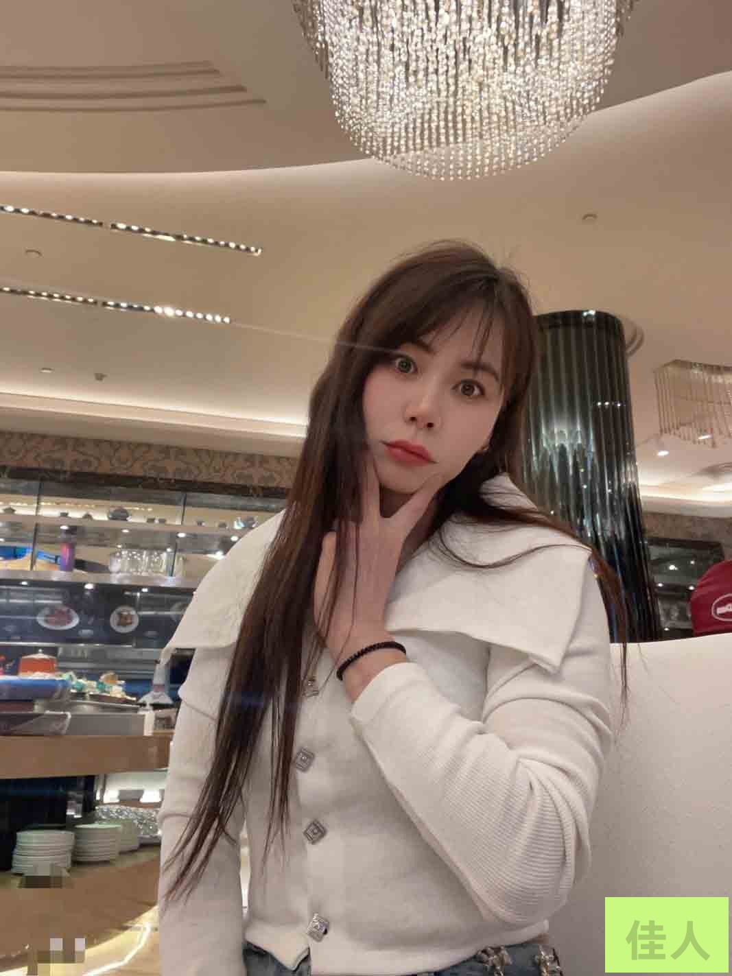 211642j663rpa9p335rhe8.jpg