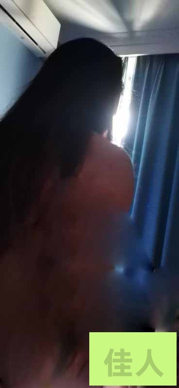 133002ygg44nzkfxdrgngf.jpg