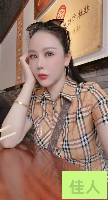 222002v7ttjtod23jvdpzg.jpg