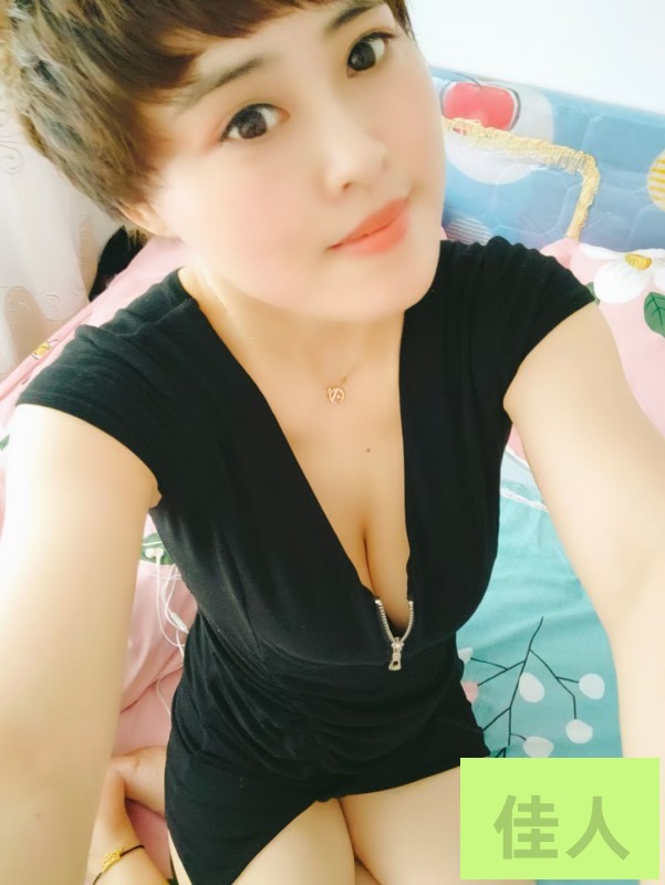 112003y2qkg4b9k7v4q898.jpg