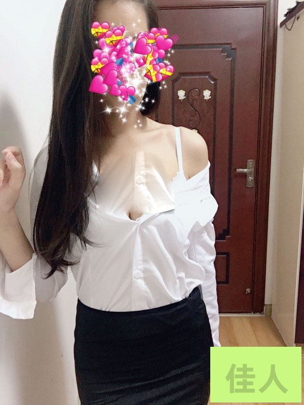 112003s4sfnzcl4sqylriz.jpg