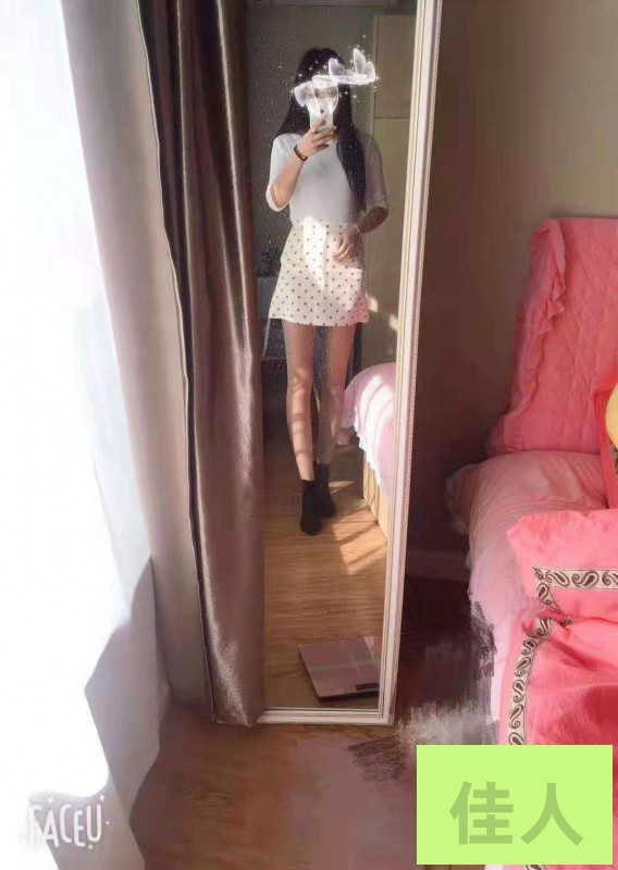 074003umh99jjca2d9cax0.jpg