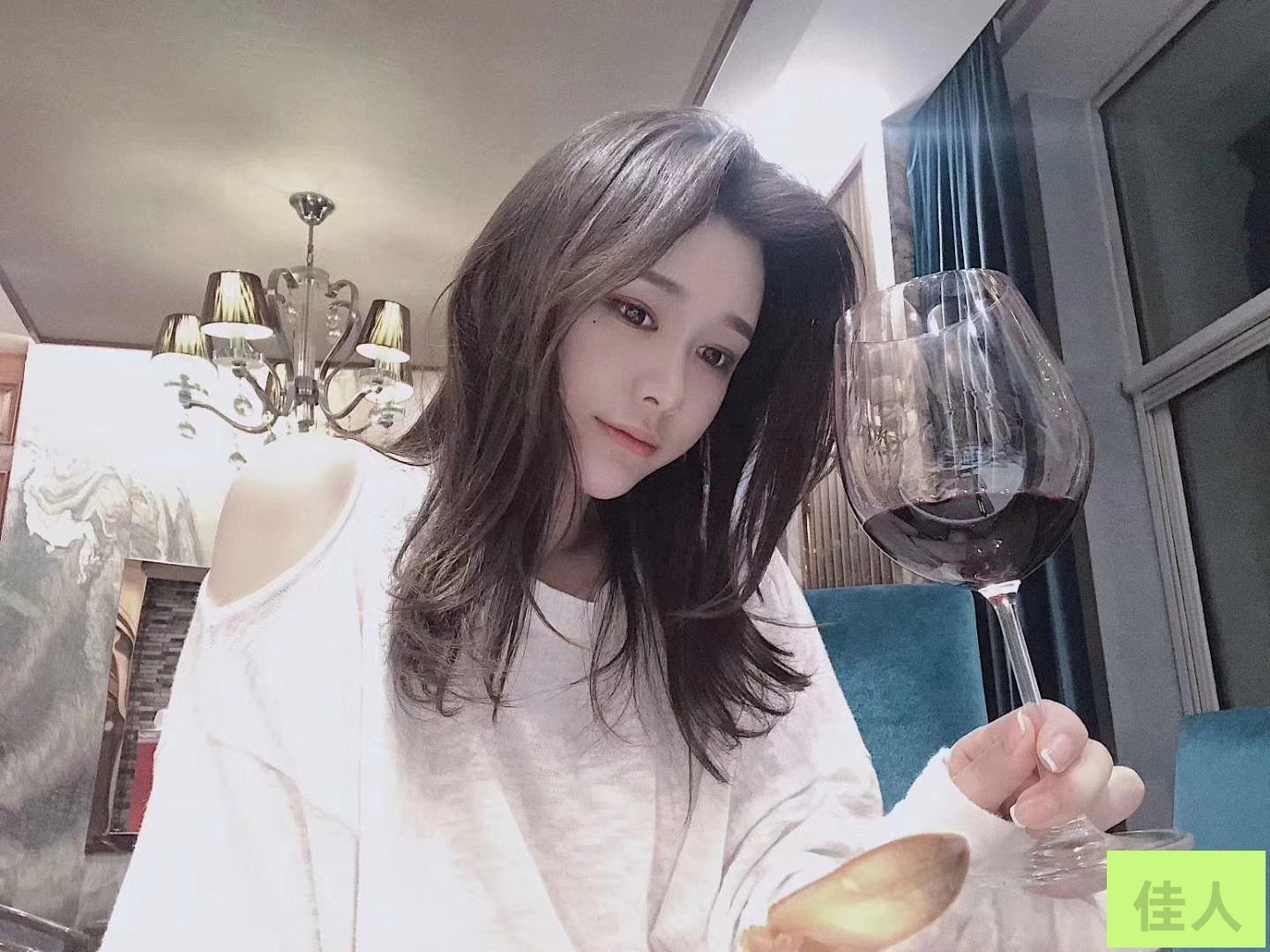 160504t8gabyalibyy10ay.jpg