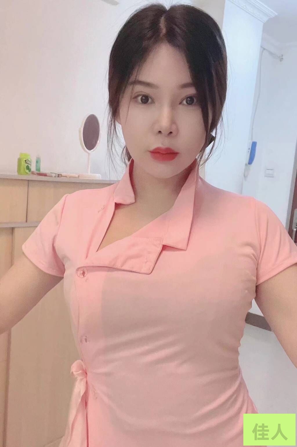 054502g3pp3kftf736f67f.jpg