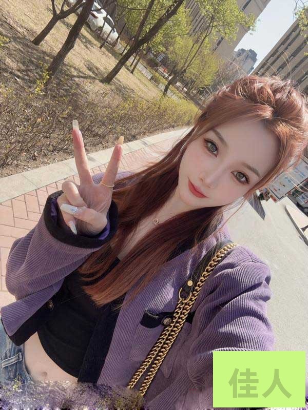 085520a6jjaxy7kmu6xjbu.jpg