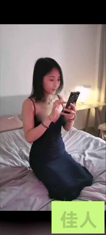 144505xqiz81igd37dd3w3.jpg