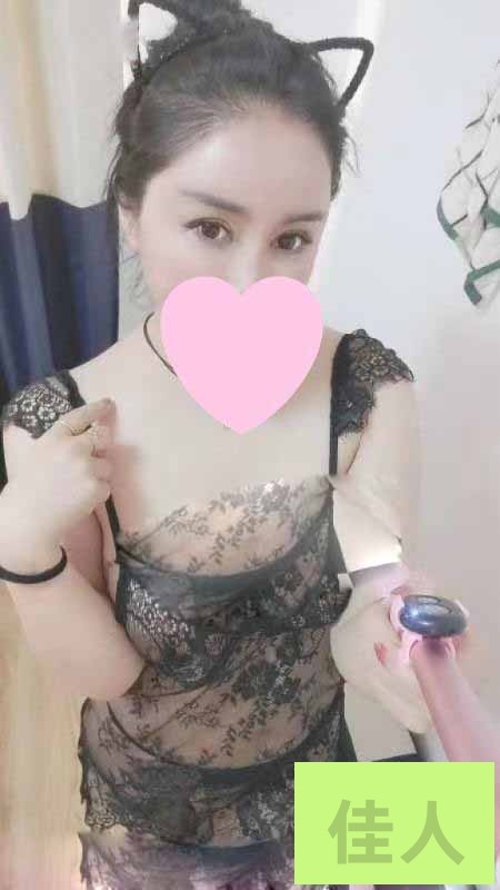 215502f433cwe43s8owa1w.jpg