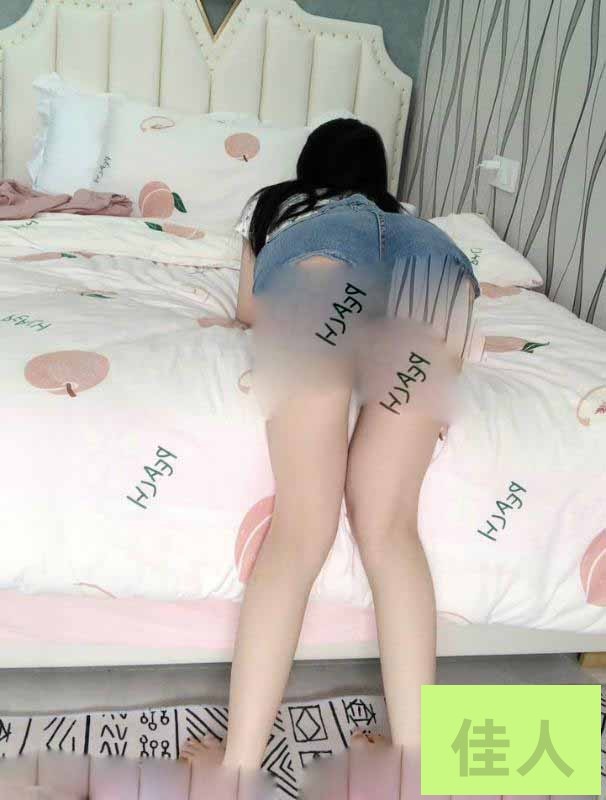 221003z3aqqkfww3i32i75.jpg