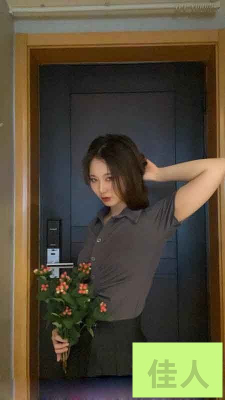 110005f864rpjo827dv9zf.jpg