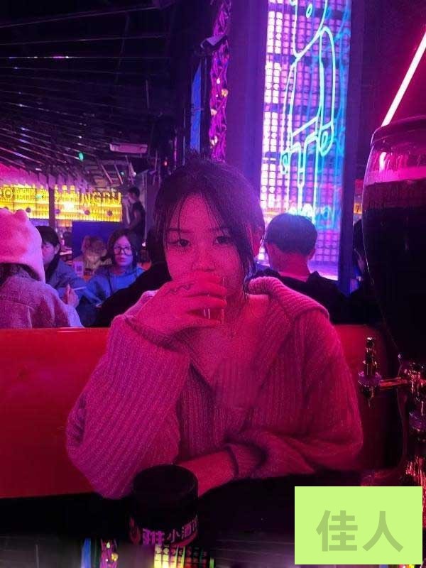 135903a553853593daqwer.jpg
