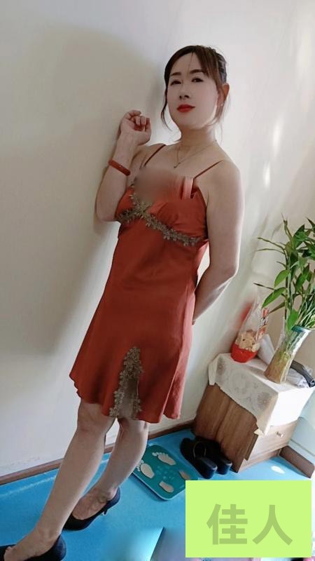 080003pc78vyv89awca9r8.jpg