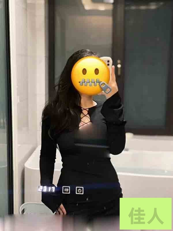 085902l9zz99e4ze5de7f2.jpg
