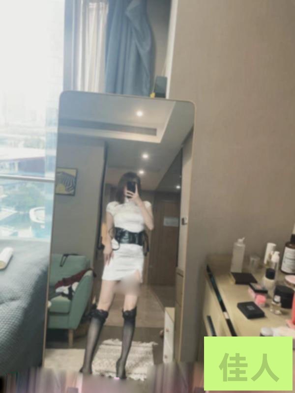 185901qhvzb64w46q0w4yv.jpeg