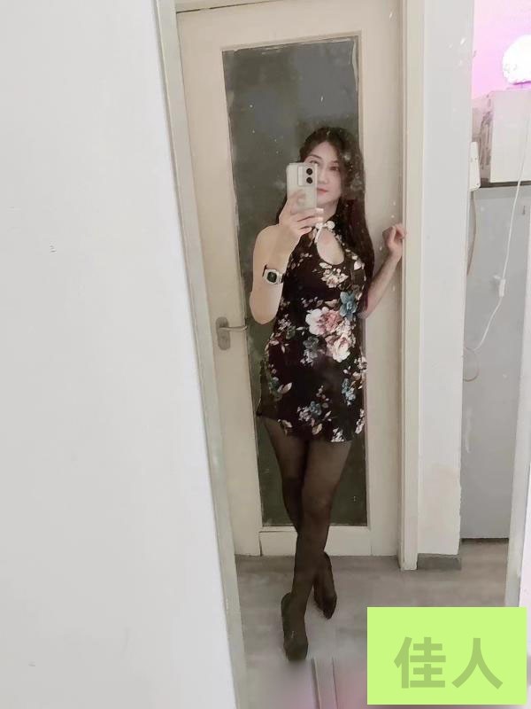 015903g1xuxxbd121uxnm1.jpg