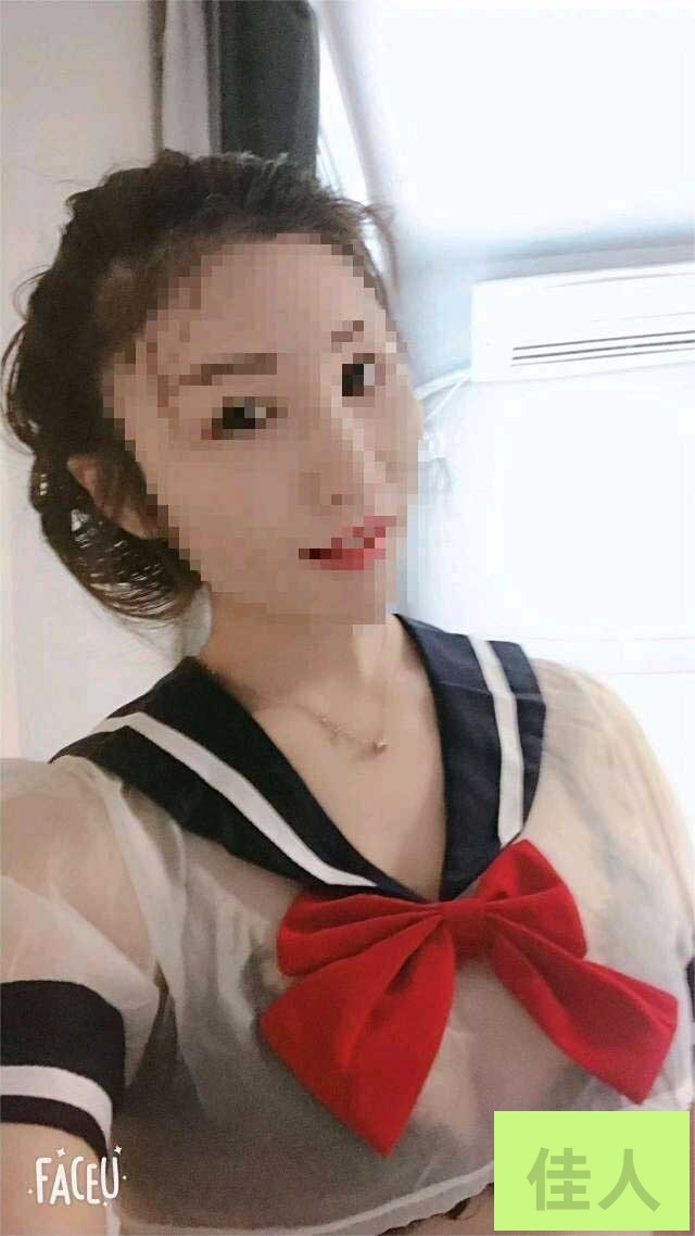 005901z35wjfi8yyluuzif.jpg