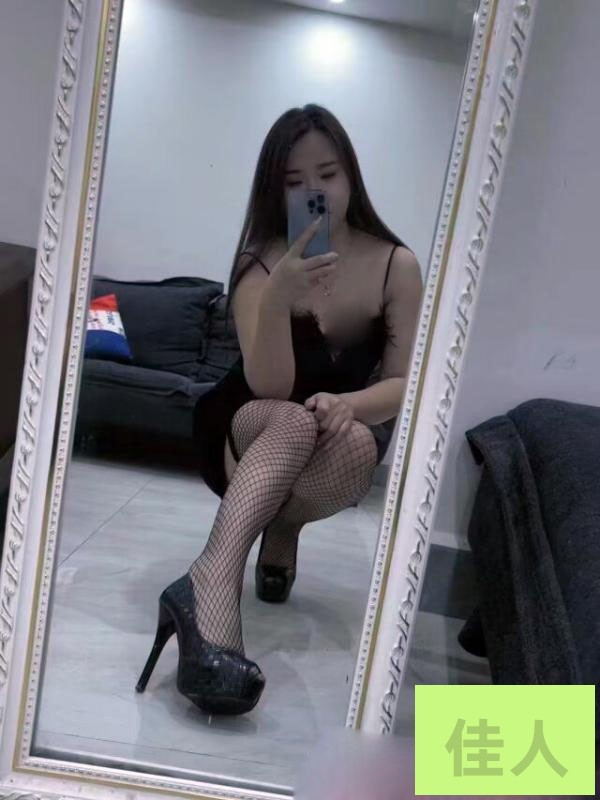 055901wf9hj3uux53c33a2.jpg
