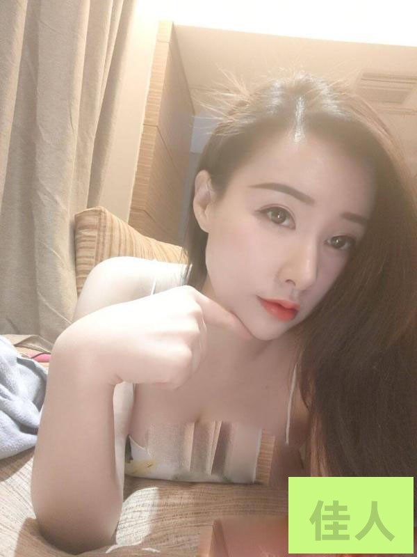 155901p966qxerm9msmb19.jpg