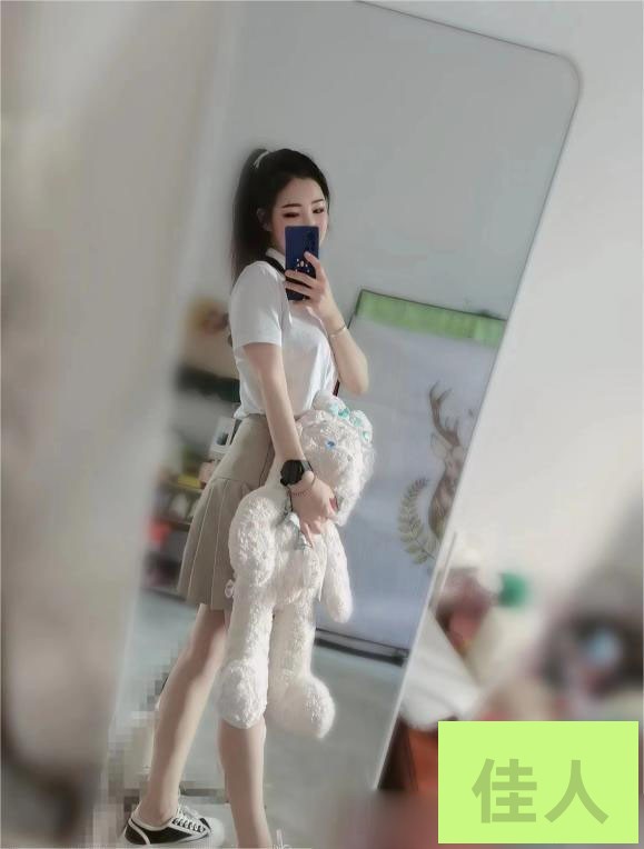 015902bwqzag6wf6979fmw.jpeg
