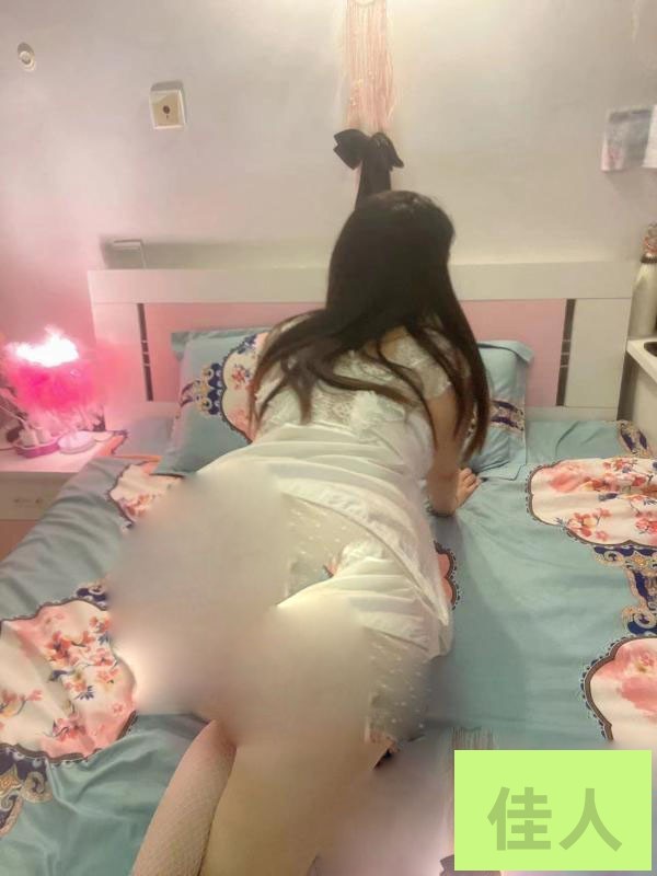 025901m22ljxvn9ee2699e.jpg