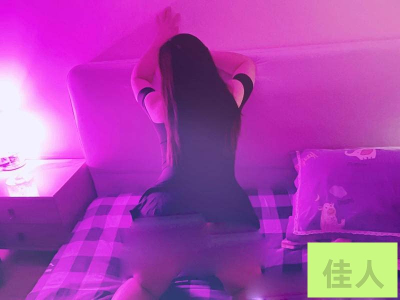 015901r2mrshhhswhggwhu.jpg