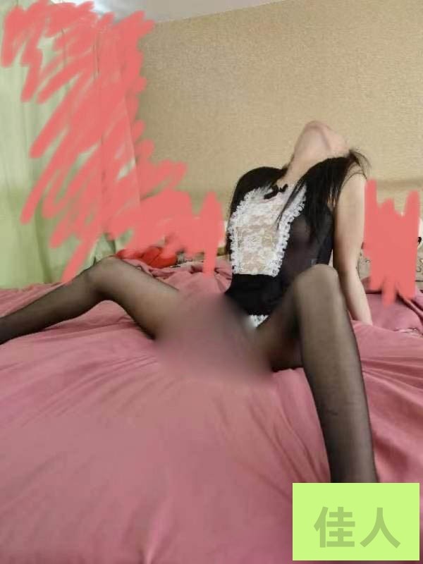 225901pum8x3yhgjmy3eds.jpeg