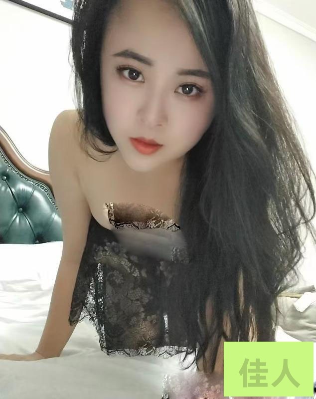 075901tz22jfxjefj560ux.jpg