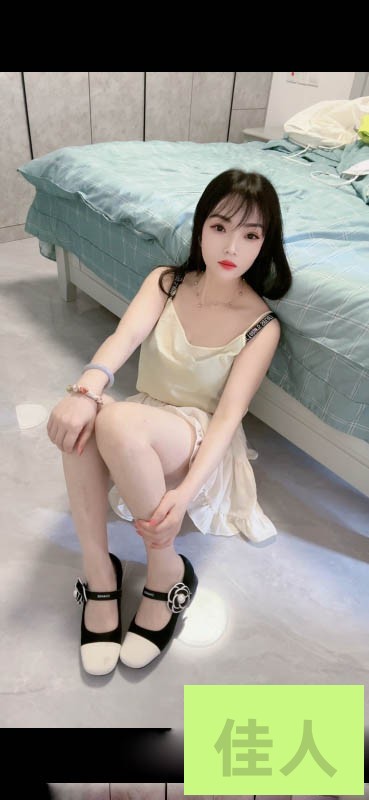 155902nr7y8rm806wza3dq.jpg