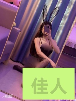 090002zw3q09b88ozzwf73.jpg