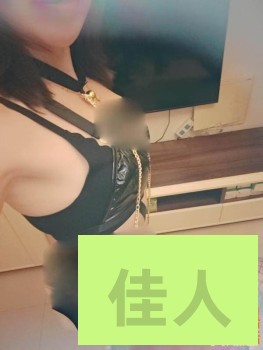 155902g2fm0gn2zn2thftm.jpg