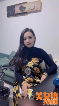 205902f1zzv027vyvucciv.jpg