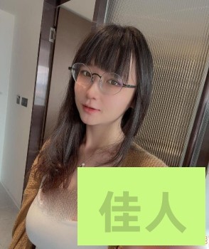 185902ks7j55a9r97dbdfe.jpg