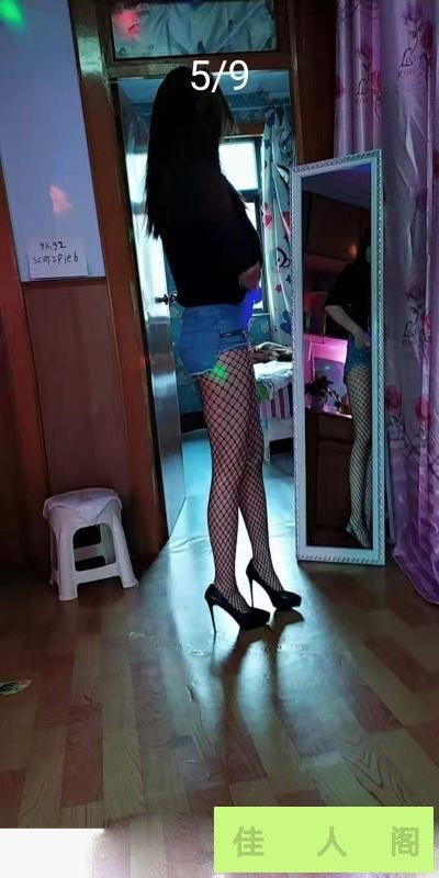 025003d1qrk6zjlmy65clz.jpg