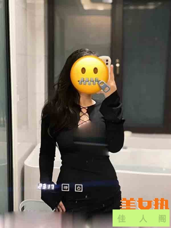 094501qr7z4w1cw442yc8y.jpg