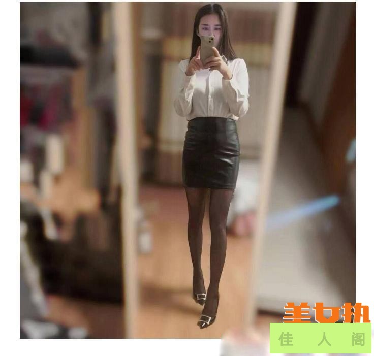 224505ggztbt44gnthg5g0.jpg