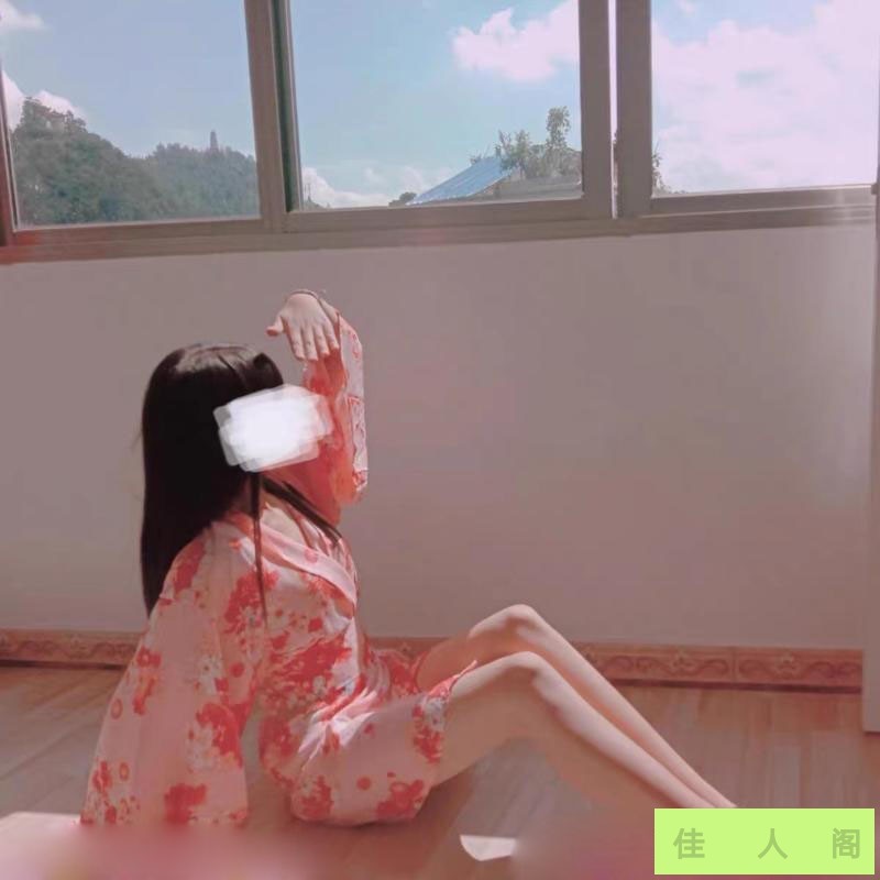 185002ez53q45x6q5zn543.jpg