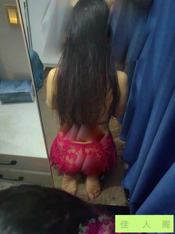 002503kr44a0oiz77p0rri.jpg