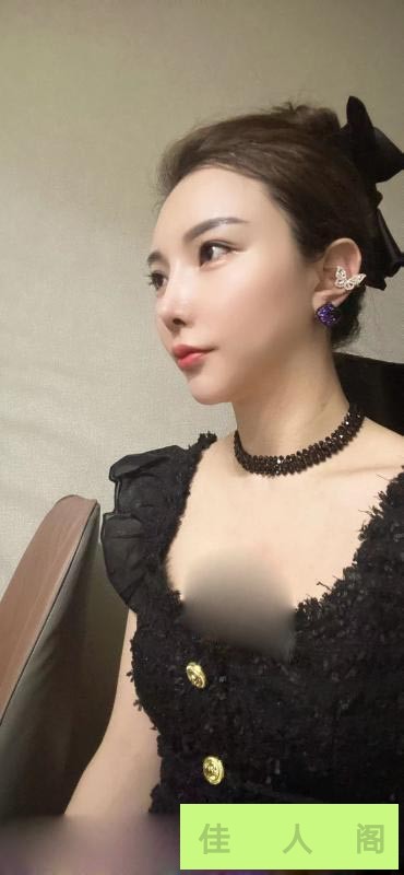 045502gqtqt4j4u84aebqt.jpg