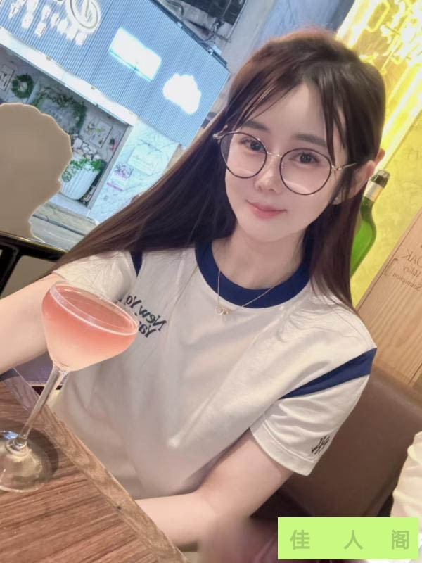 105502mv2jvt311lw2nppy.jpg
