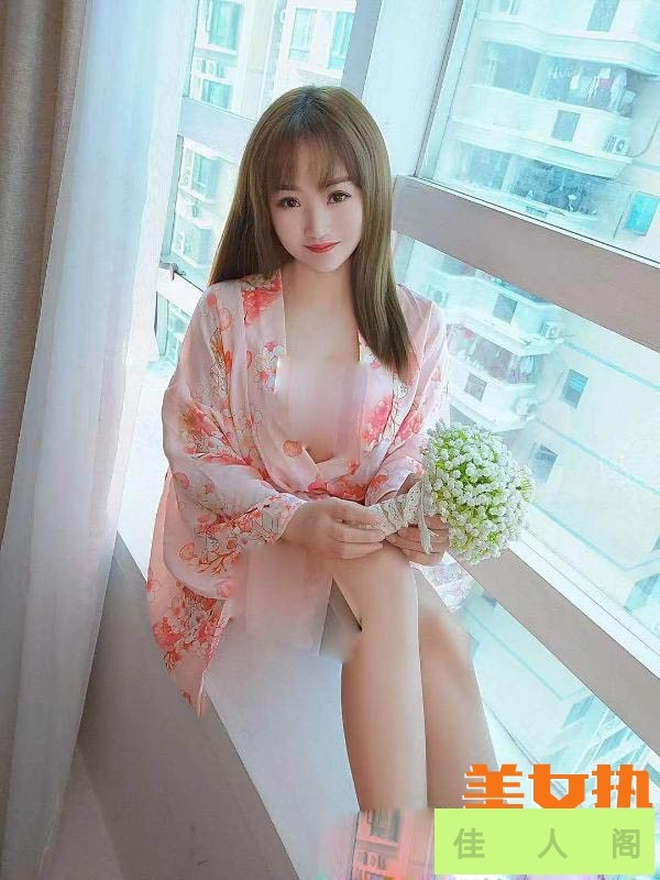 152502zs3e3ugtluu40suu.jpg