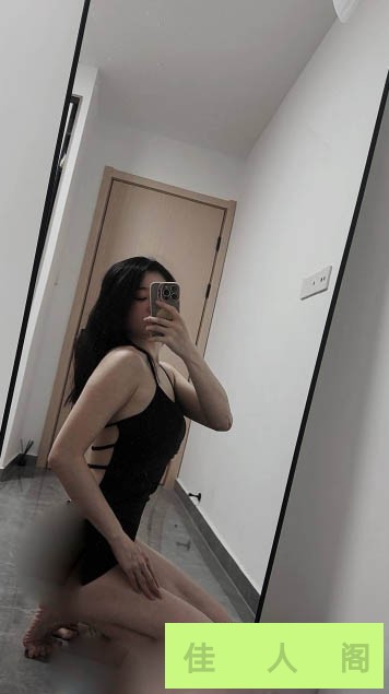003501iez0e9m9849c8409.jpg