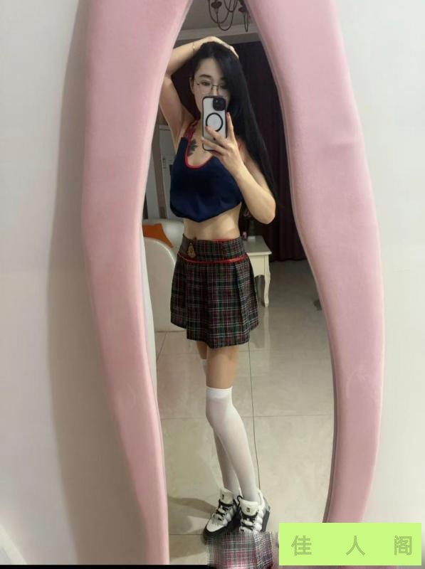 081503y39z696pl3dqfdag.jpg