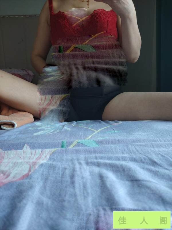 102503jzzbl67zrzo6vqax.jpg