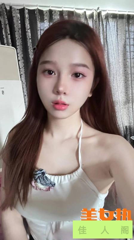 154501j9944qtexma9enha.jpg