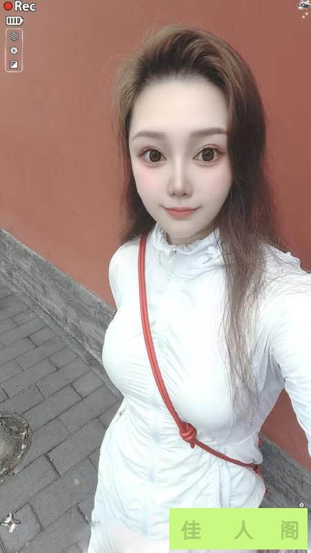 085506s8c1hzcjyzhq3pl4.jpg