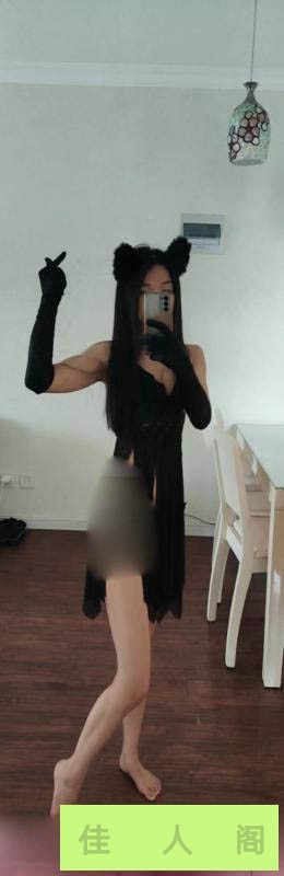 204503zy2bctf2fqmmfrtt.jpg