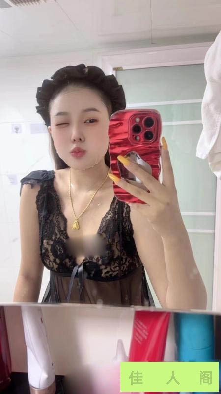 235501g13rrbs1lyy8090r.jpg