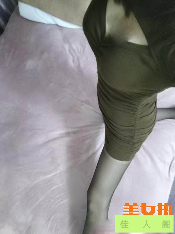 030502ix4rcizf774tg4gl.jpg