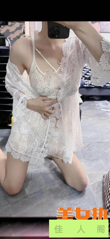 152002m8z6g6856uzezfe8.jpg